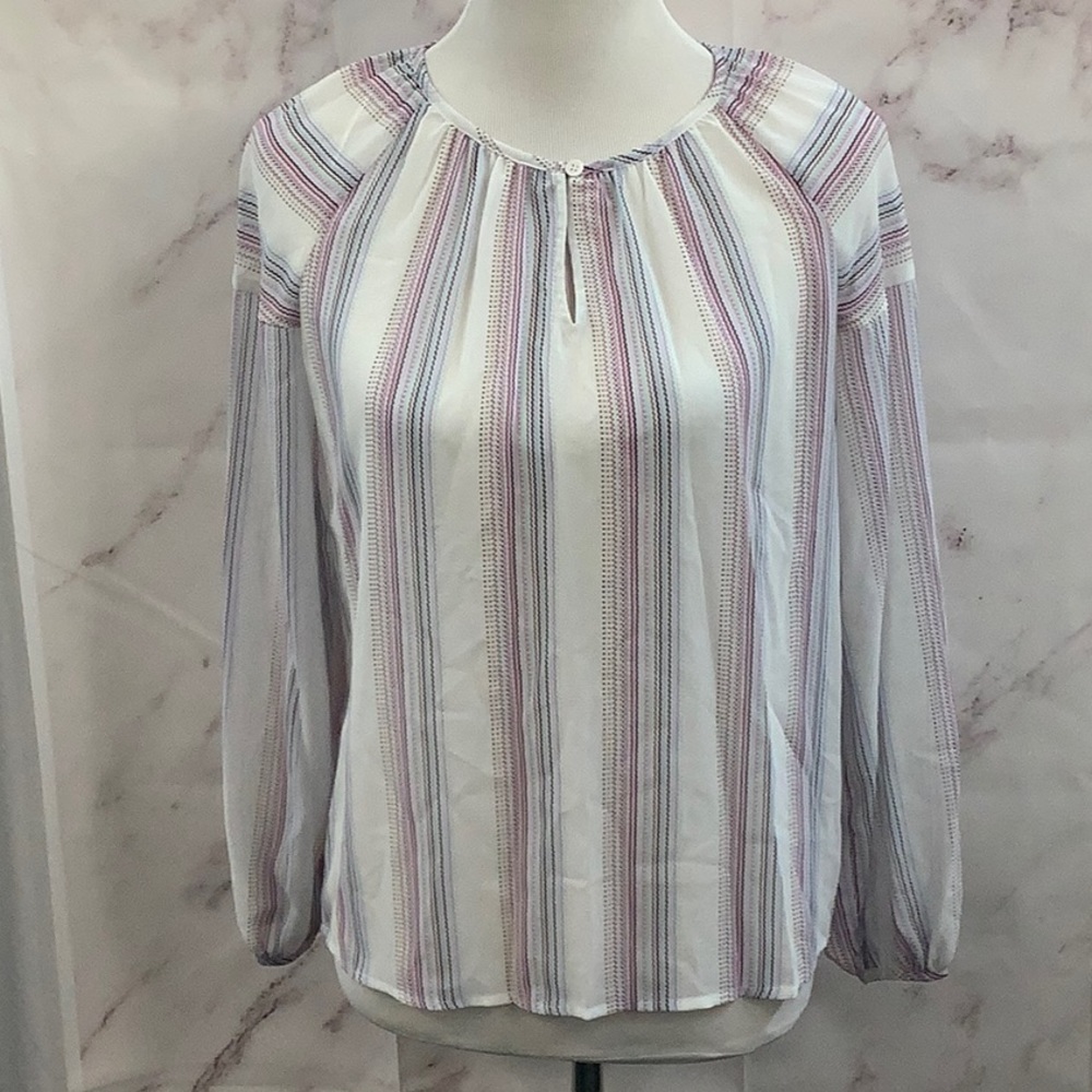 NWT- Vince Camuto Womens Long Sleeve Top